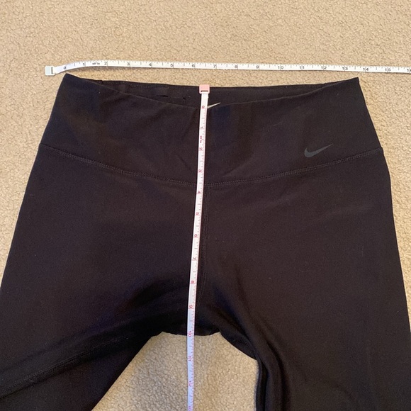 Nike DRI-FIT ONE legendary pant in black medium. Excellent condition. - Picture 12 of 14